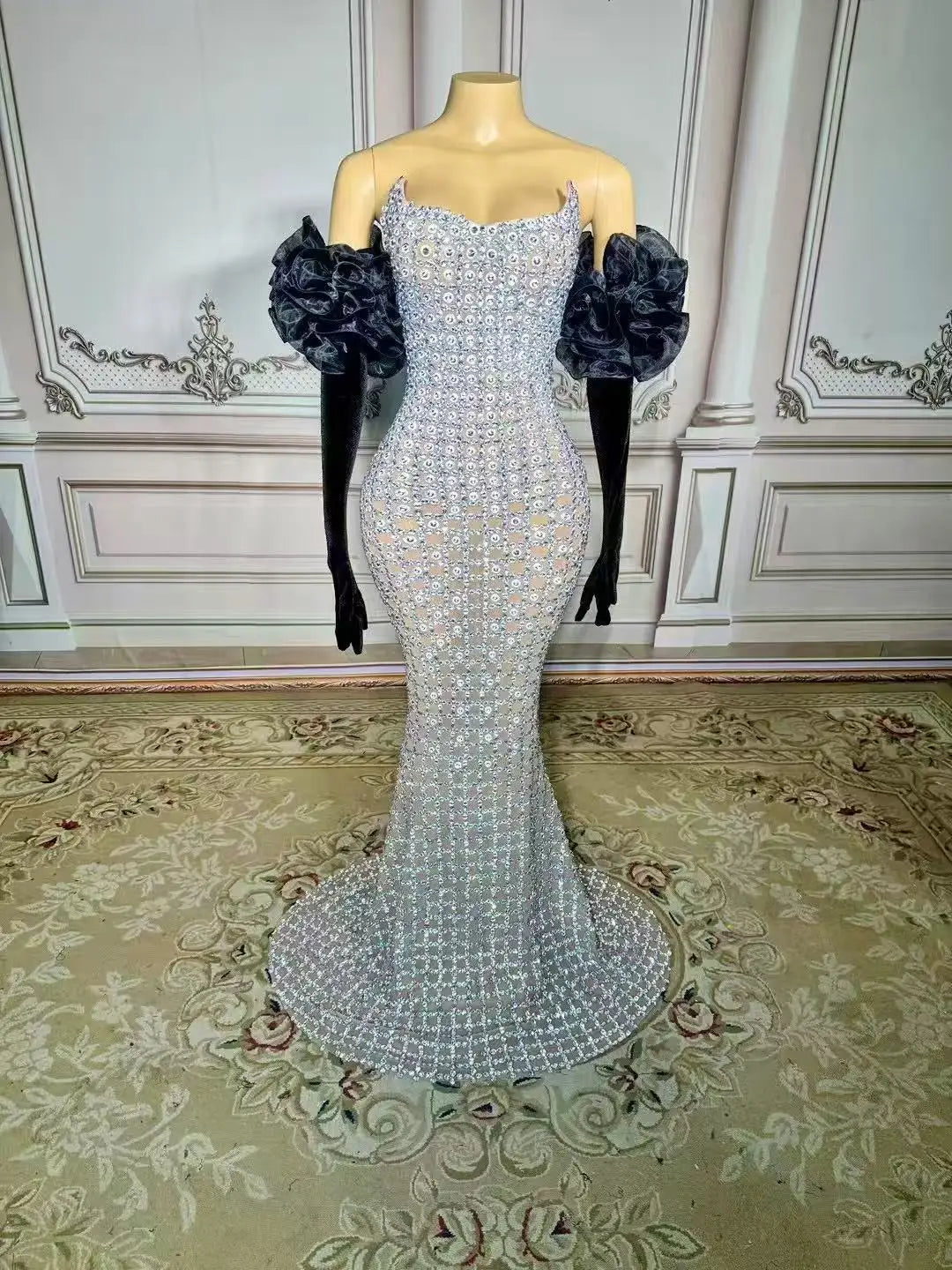 Luxury Sparkly  Long Sleeves Strapless Beaded Diamonds