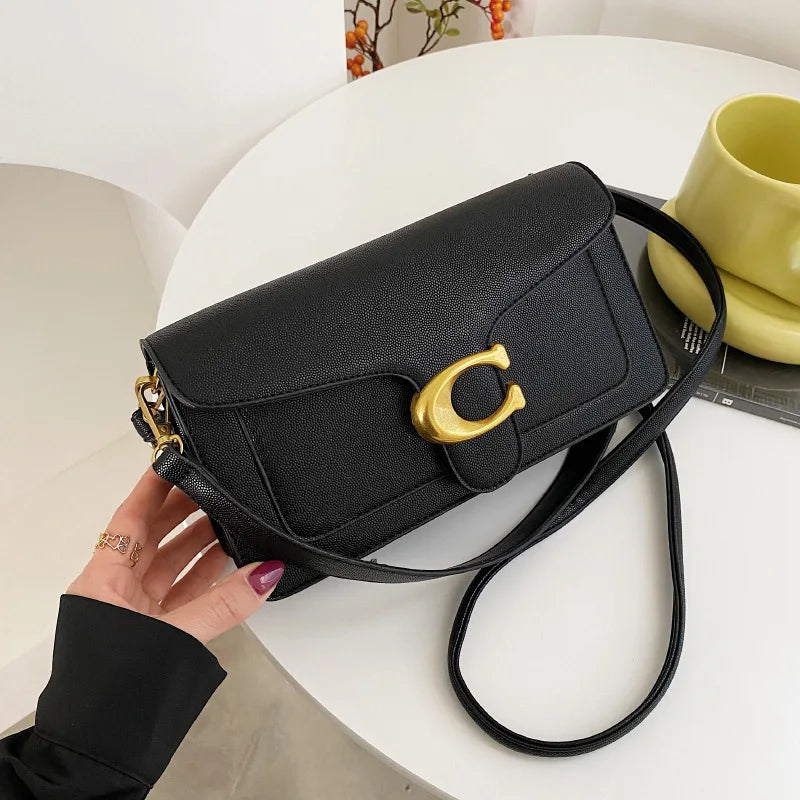 Portable chain crossbody  underarm shoulder bag