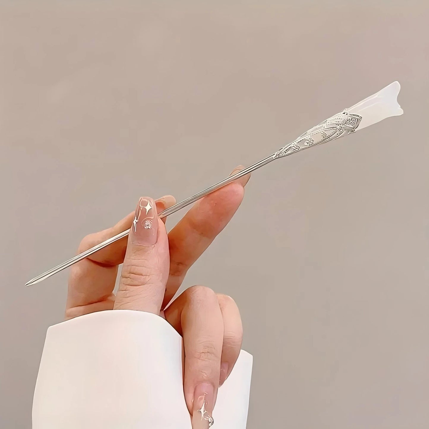 Elegant Tassel Hair Stick  Floral Design Accessory