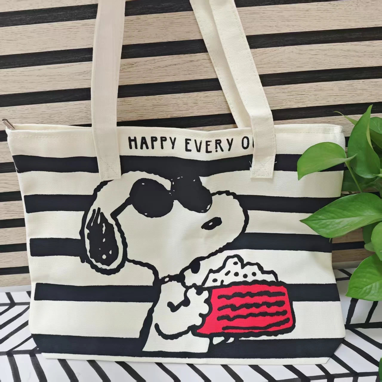 Snoopy Cute Print Tote bag, shoulder bag