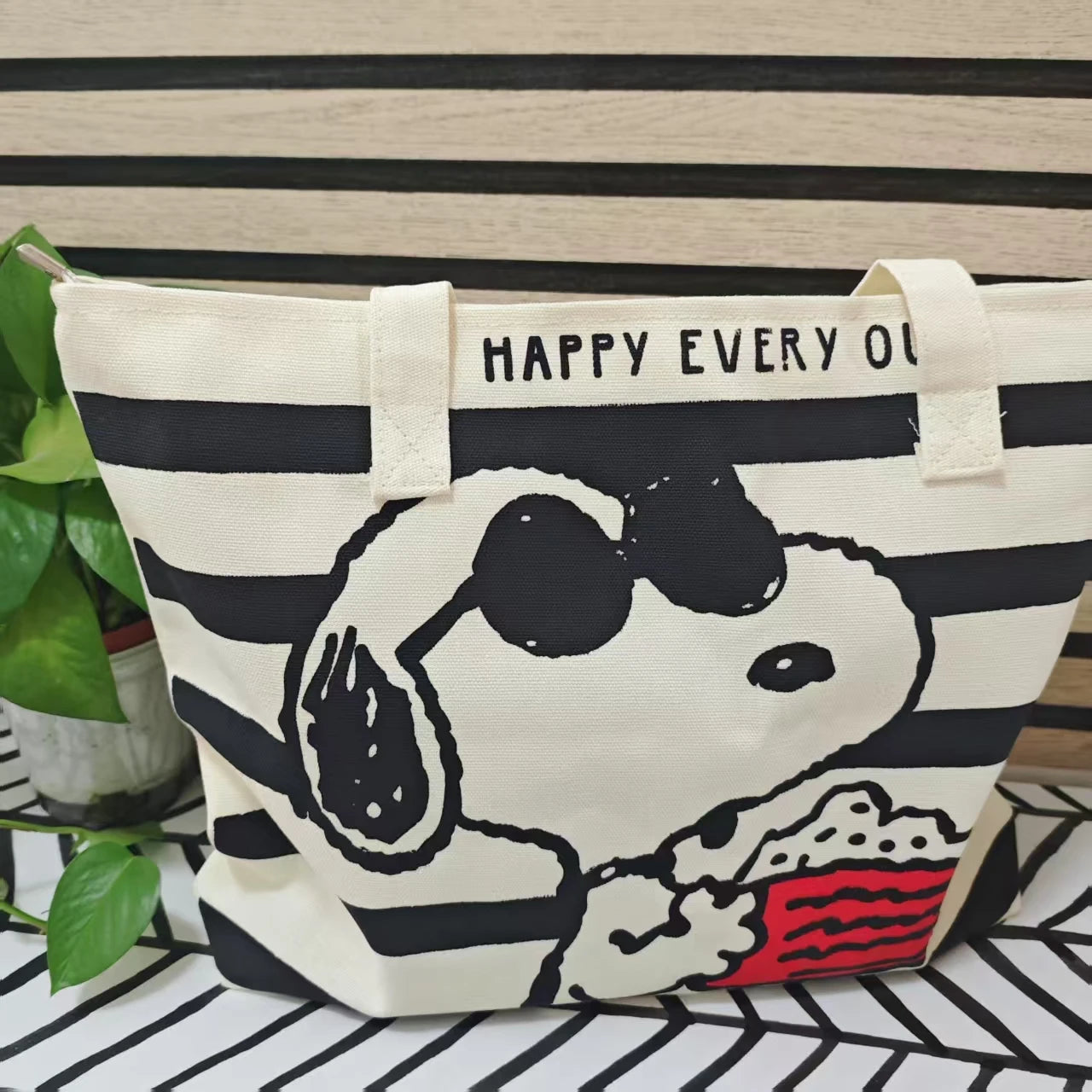Snoopy Cute Print Tote bag, shoulder bag