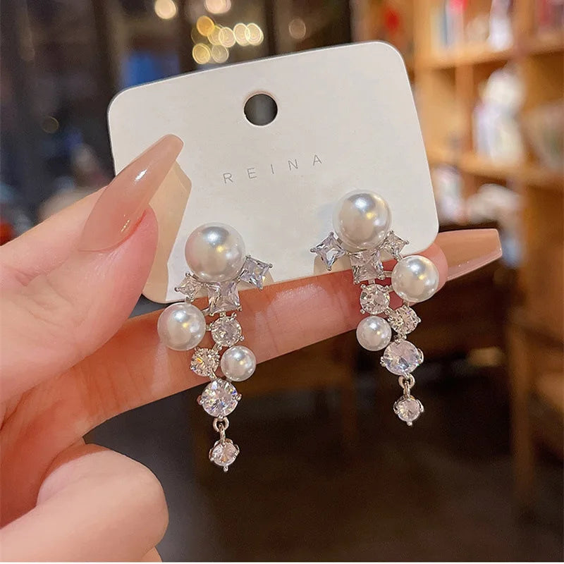Classic Elegant Imitation Double Pearl Dangle Earrings