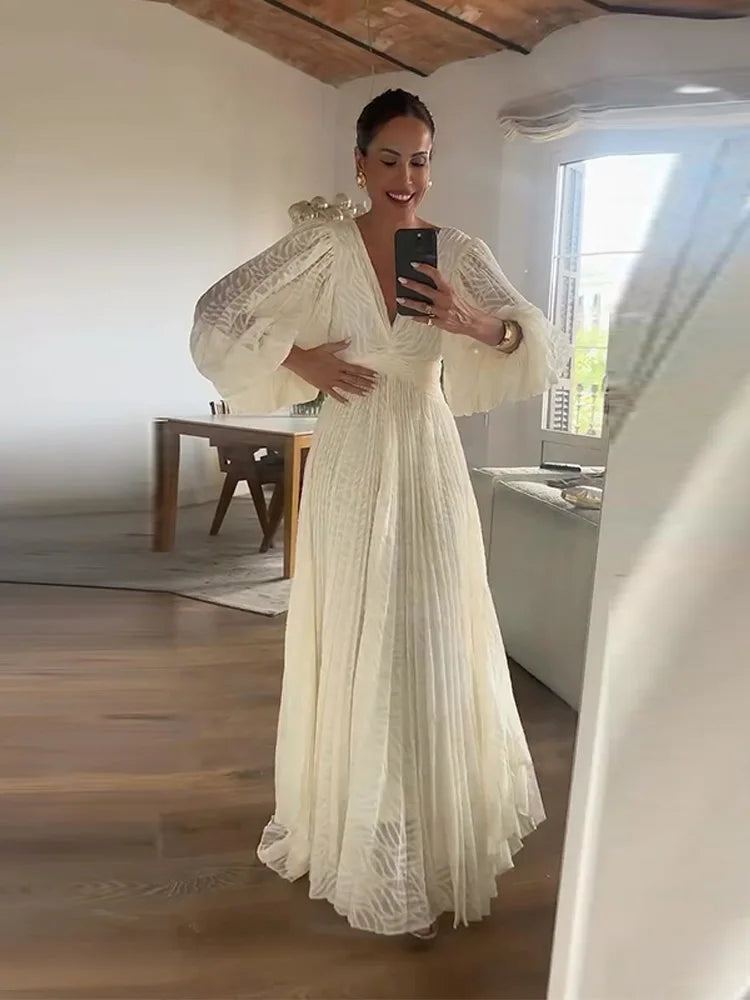 V-neck Backless Bubble Sleeve Holiday  Evening Gowns