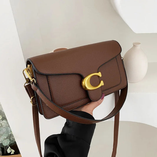 Portable chain crossbody  underarm shoulder bag