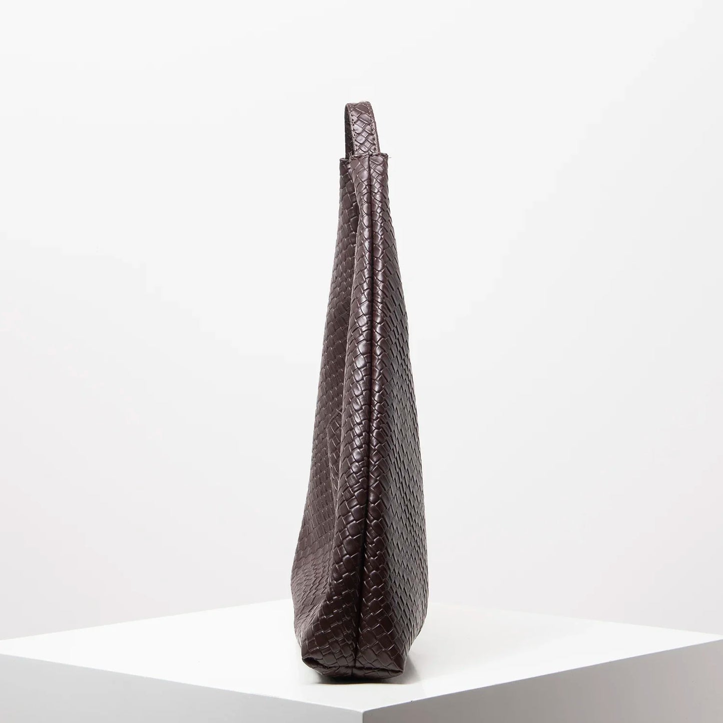 Retro faux leather braided shoulder bag