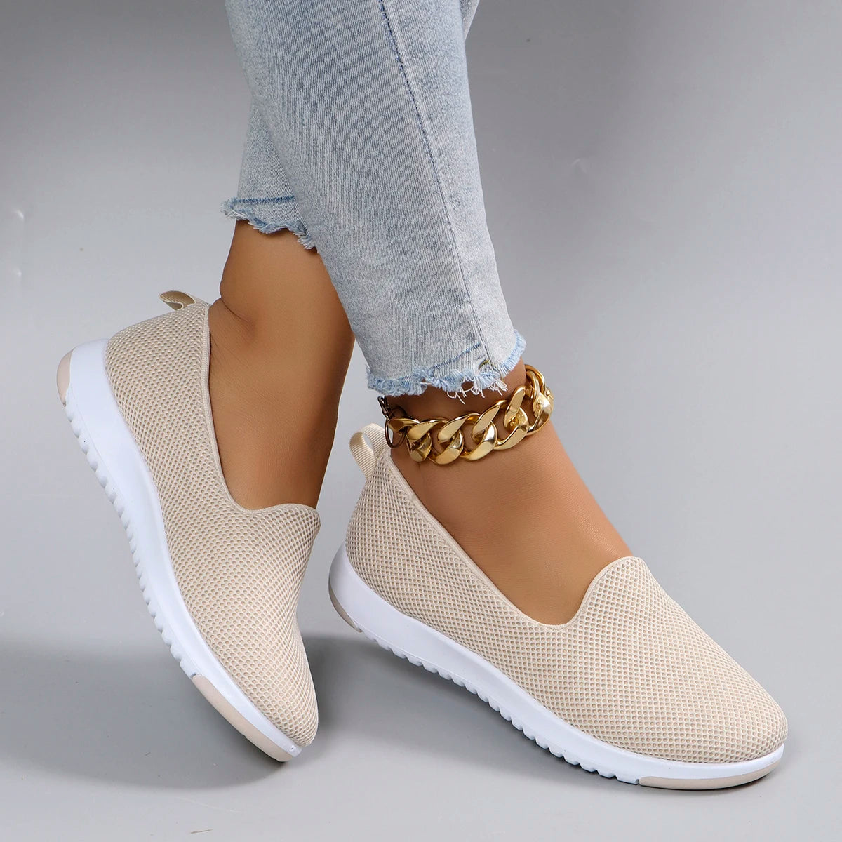Fashionable, breathable, lightweight, non-slip flat shoes