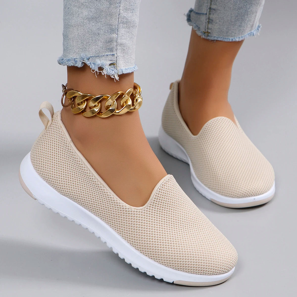 Fashionable, breathable, lightweight, non-slip flat shoes