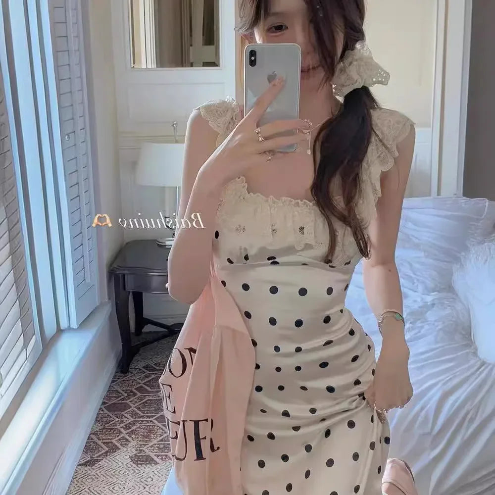 Waist-fitted Long Dress Open-back