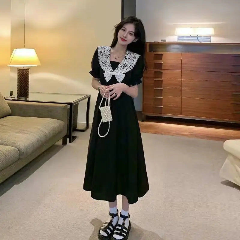 Short Sleeve Contrast Color Black Dresses