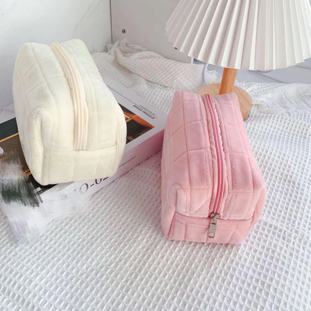 Cute Plush Makeup Bag , Portable Travel Bags