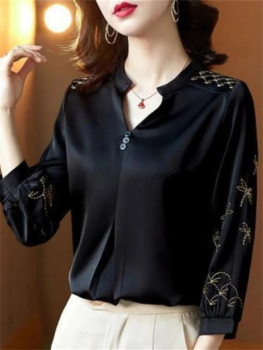 Three Quarter Sleeve V-Neck Embroidery Tops
