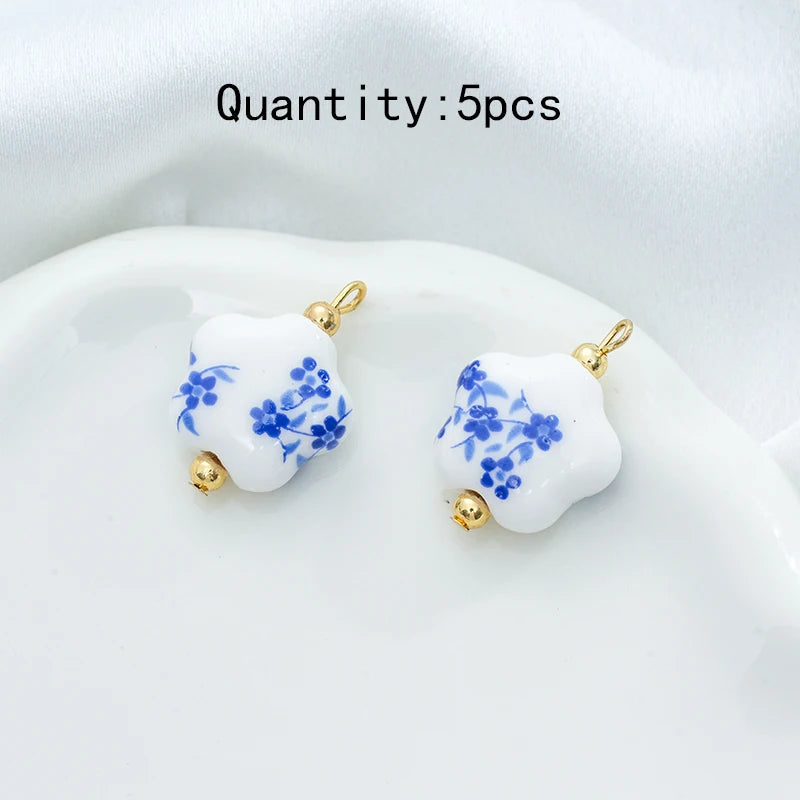 5Pcs Blue printing Adorable Ceramic Charms