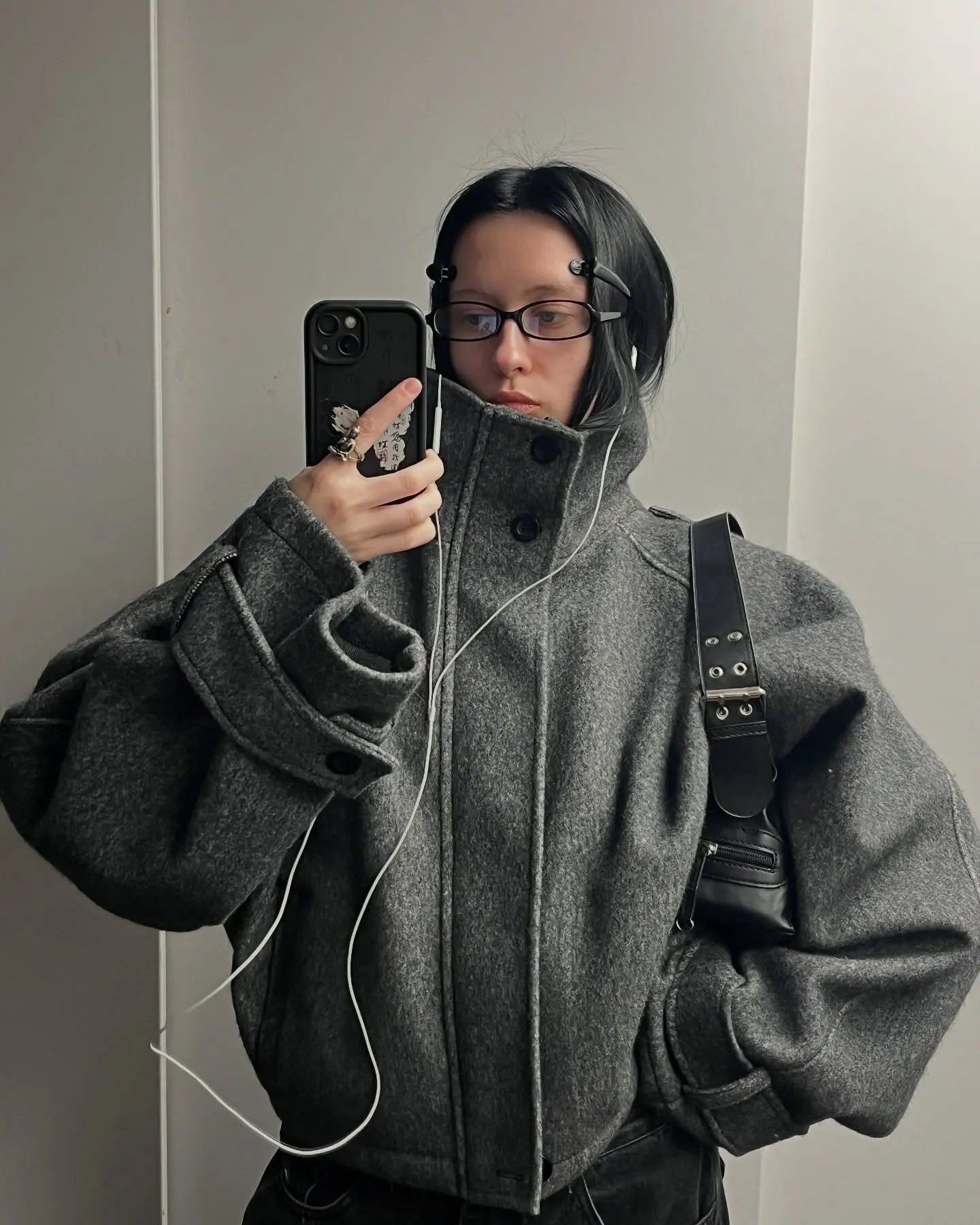 Full Sleeve Single Breasted Stand Collar Short Coats