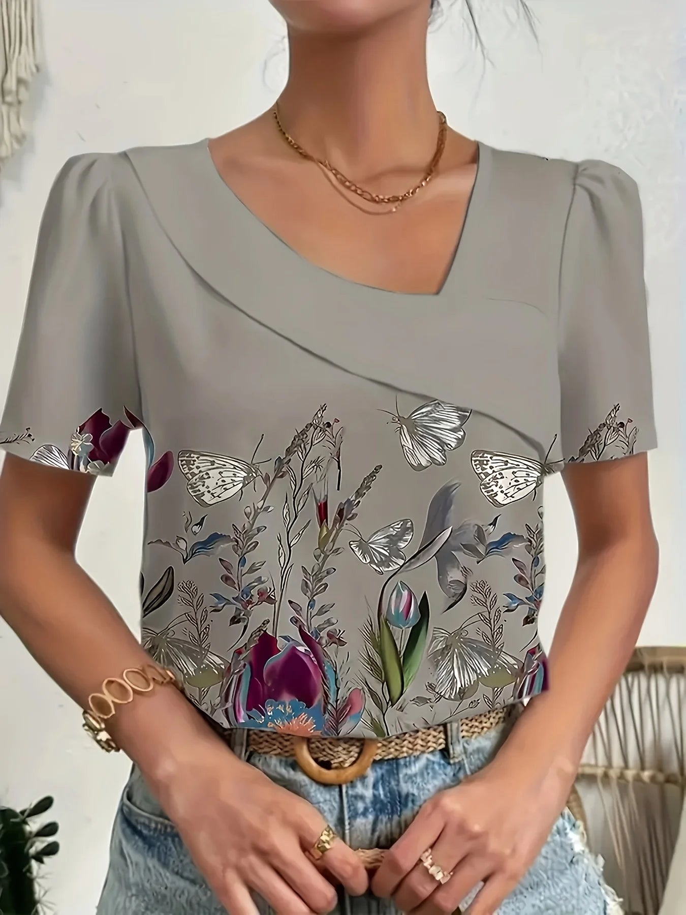 Elegant  Woman's Printed Top