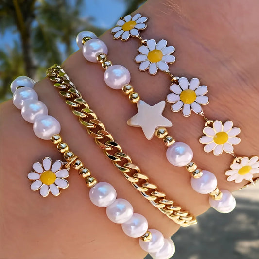 Daisy Flower Pendant Faux Pearl Bracelet Set
