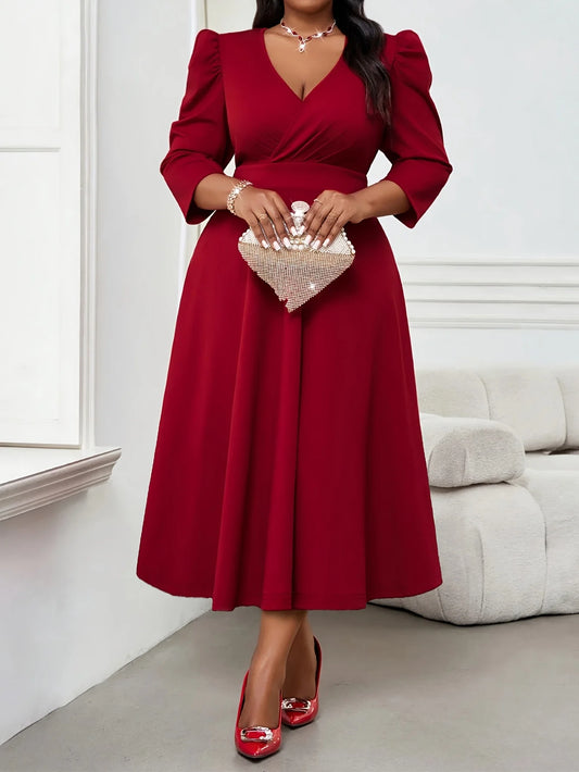 Elegant red dress three-quarter sleeves