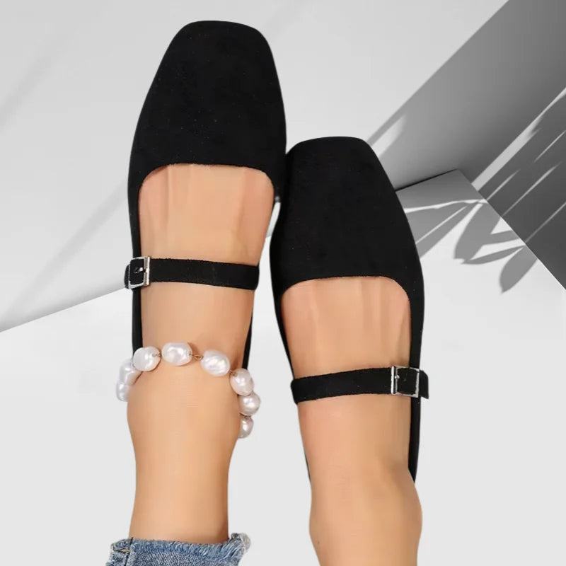 New Comfortable and Elegant Buckle Flats