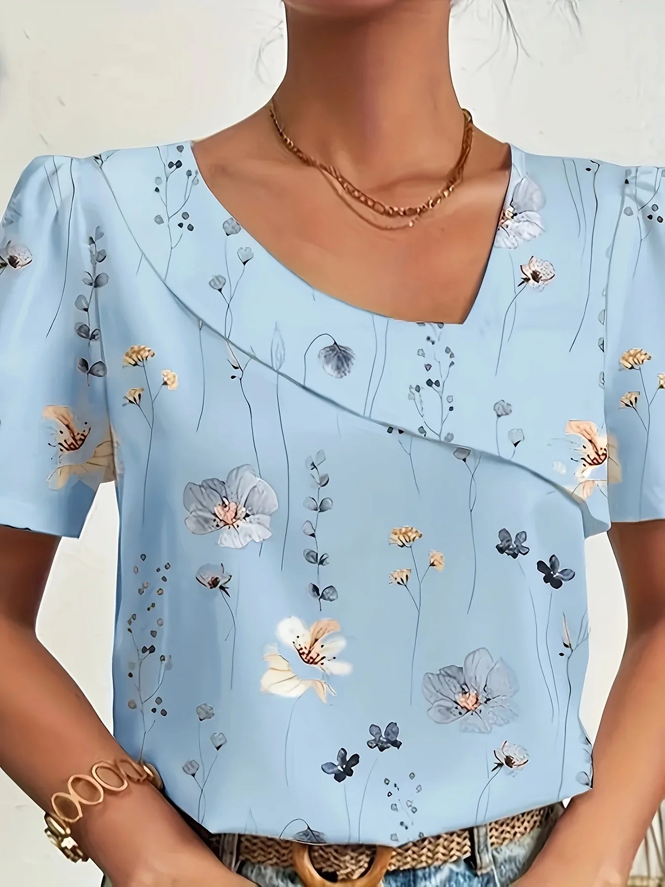 Elegant  Woman's Printed Top