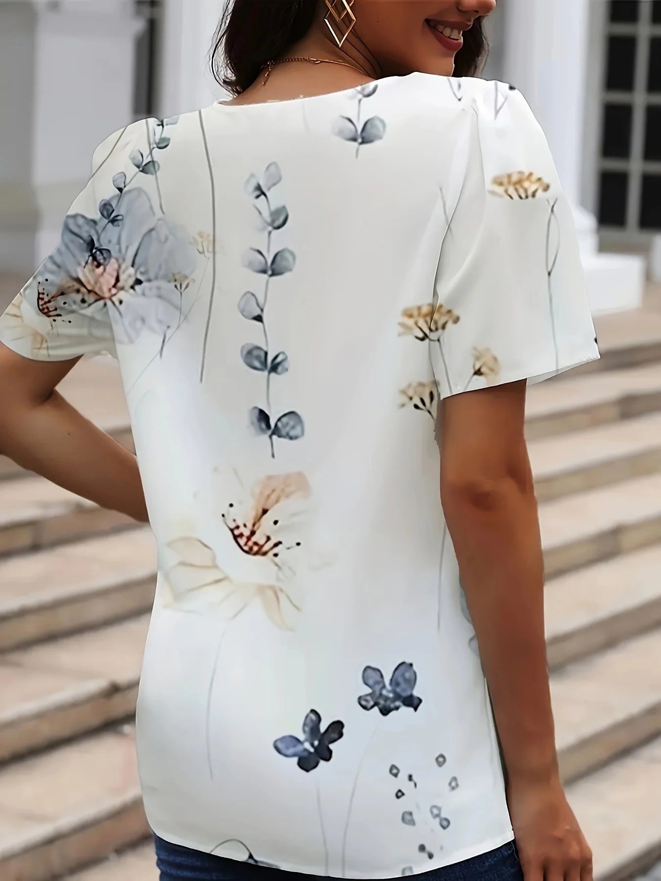 Elegant  Woman's Printed Top